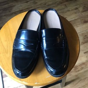 Black Banana Republic slip on loafers
